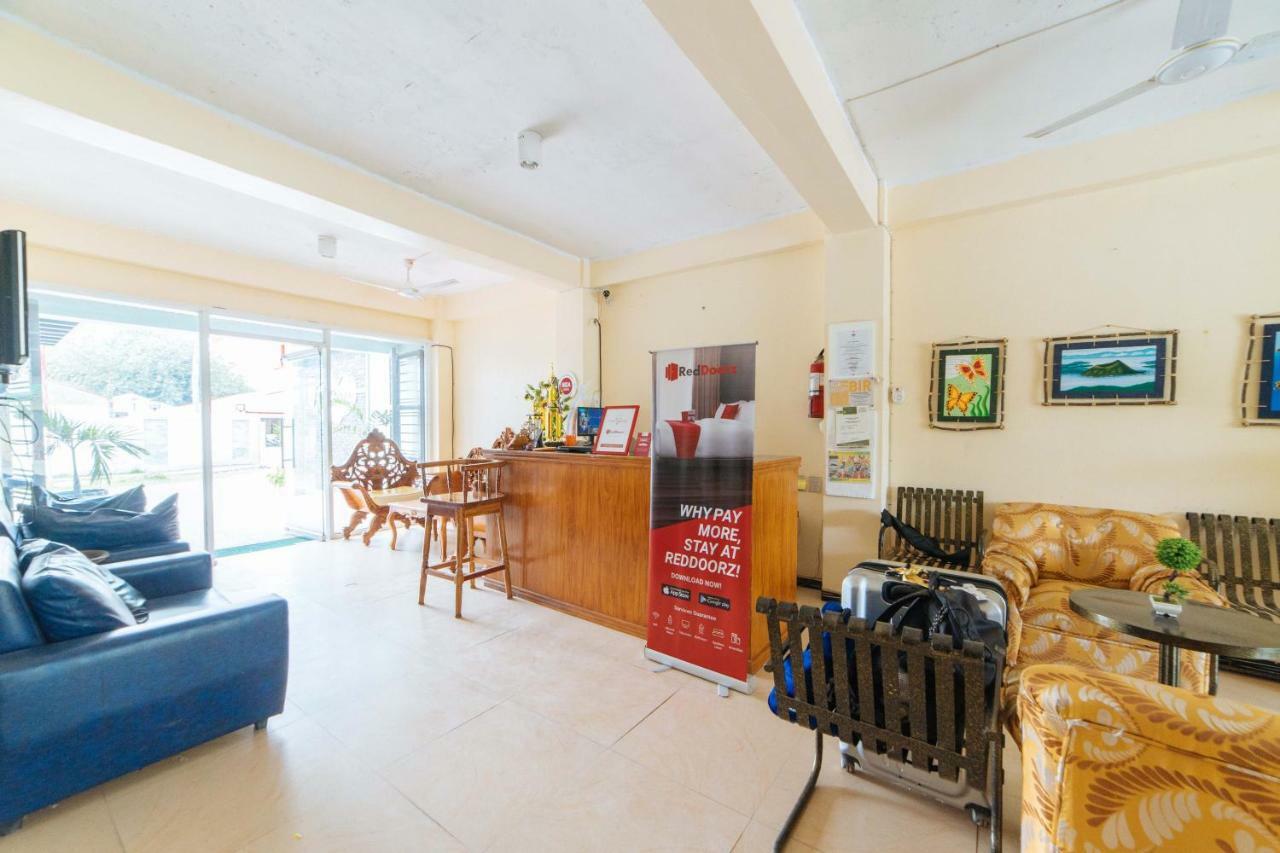 Reddoorz @ Old Buswang Road Otel Kalibo Dış mekan fotoğraf
